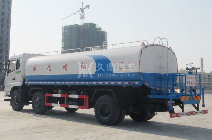 20噸灑水車最低價格_20噸(20方)東風特商小三軸綠化灑水車廠家價格2