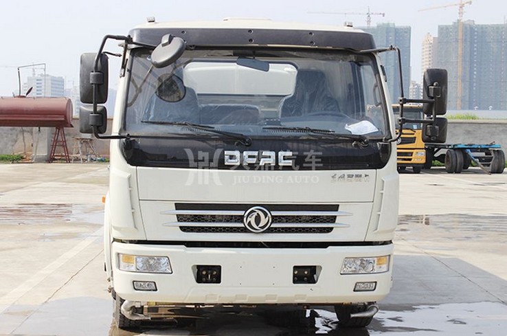 8噸東風多利卡綠化灑水車圖片 8噸東風多利卡綠化灑水車圖片