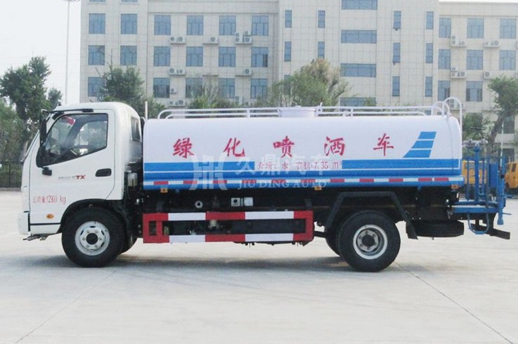 8噸福田奧鈴灑水車圖片 8噸福田奧鈴灑水車圖片