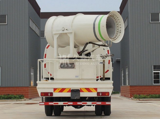 東風(fēng)天錦多功能抑塵車(chē)廠家價(jià)格4