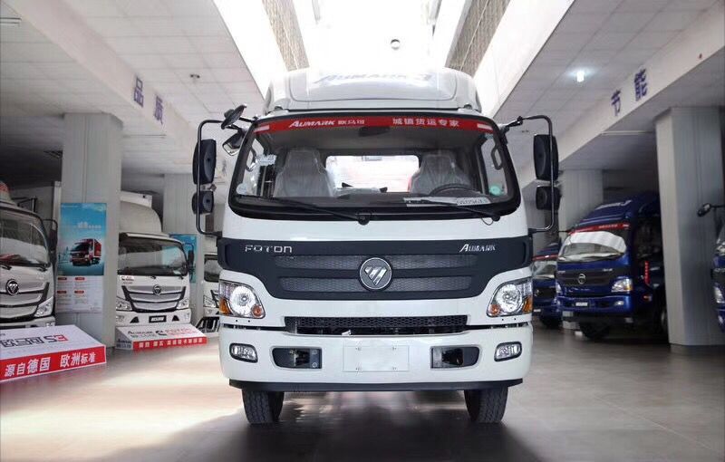 福田歐馬可5噸綠化灑水車廠家價(jià)格2