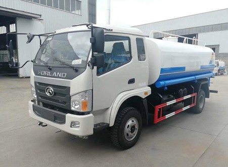 8方灑水車上什么牌照_福田瑞沃9噸綠化灑水車廠家價格2