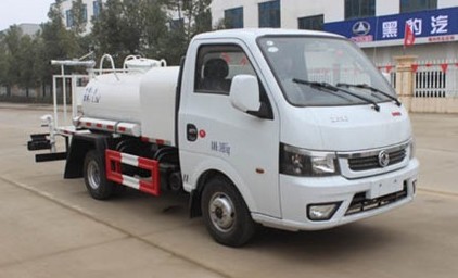 藍牌灑水車多少錢一輛_東風途逸2噸藍牌綠化灑水車廠家價格4