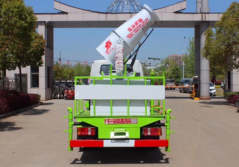 凱馬2噸藍牌綠化灑水車廠家價格3