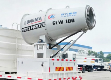 灑水車后工作平臺(tái)加裝霧炮機(jī) 灑水車后工作平臺(tái)加裝霧炮機(jī)