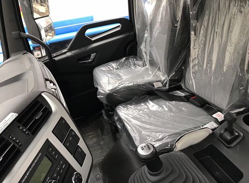 �|�L(f��ng)���\�¿�KR�{��Ҟ�ˮ܇�DƬ