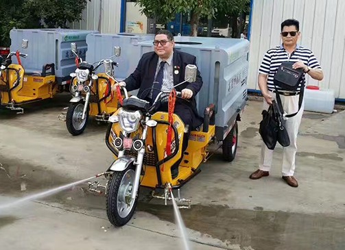 電動(dòng)三輪高壓清洗車圖片 電動(dòng)三輪高壓清洗車圖片