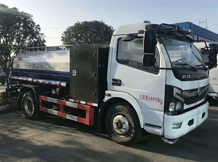 東風(fēng)凱普特5方純電動(dòng)灑水車圖片 東風(fēng)凱普特5方純電動(dòng)灑水車圖片