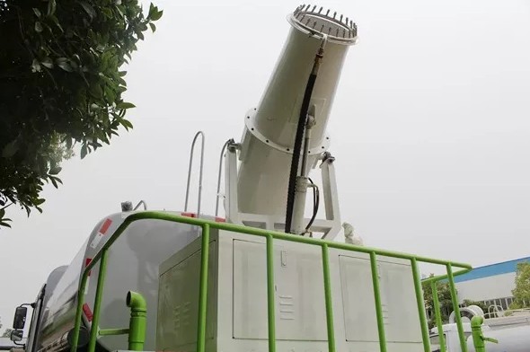 程力牌CLW-50型50米霧炮機(jī) 程力牌CLW-50型50米霧炮機(jī)