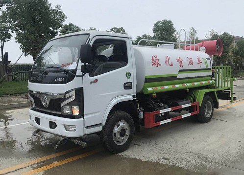 國(guó)六東風(fēng)福瑞卡5方灑水車 國(guó)六東風(fēng)福瑞卡5方灑水車