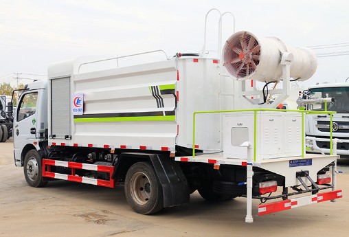 國六8噸東風(fēng)凱普特多功能抑塵車圖片 國六8噸東風(fēng)凱普特多功能抑塵車圖片