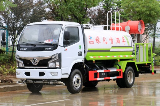 國六5方東風福瑞卡帶霧炮灑水車圖片 國六5方東風福瑞卡帶霧炮灑水車圖片