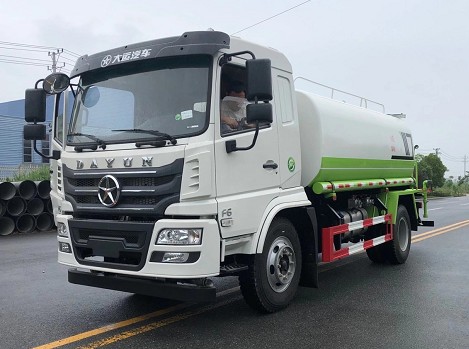 12����ˮ܇���U�r���_����12�����\F6�G����ˮ܇�S�҃r��