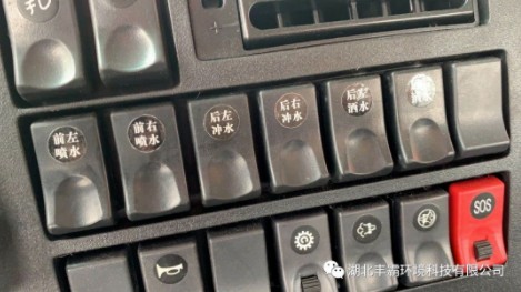 ȫ܇����ϵ�y(t��ng)������ʽ������y�M�К�ӿ���