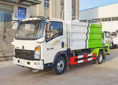 重汽豪沃7方藍牌灑水車_濰柴145馬力_萬里揚8檔高低檔變速箱4